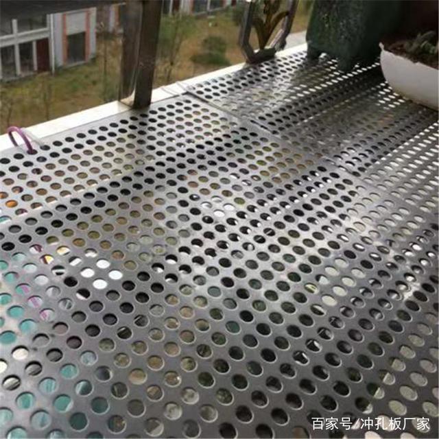 陽臺(tái)墊板